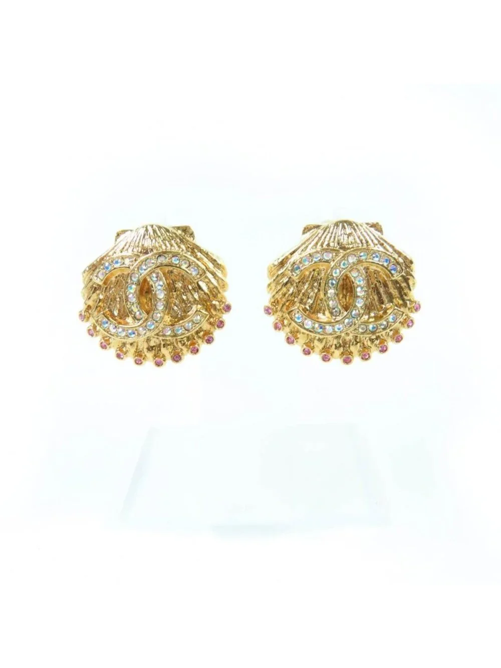 Chanel CC Logo Rhinestone Shell Earring